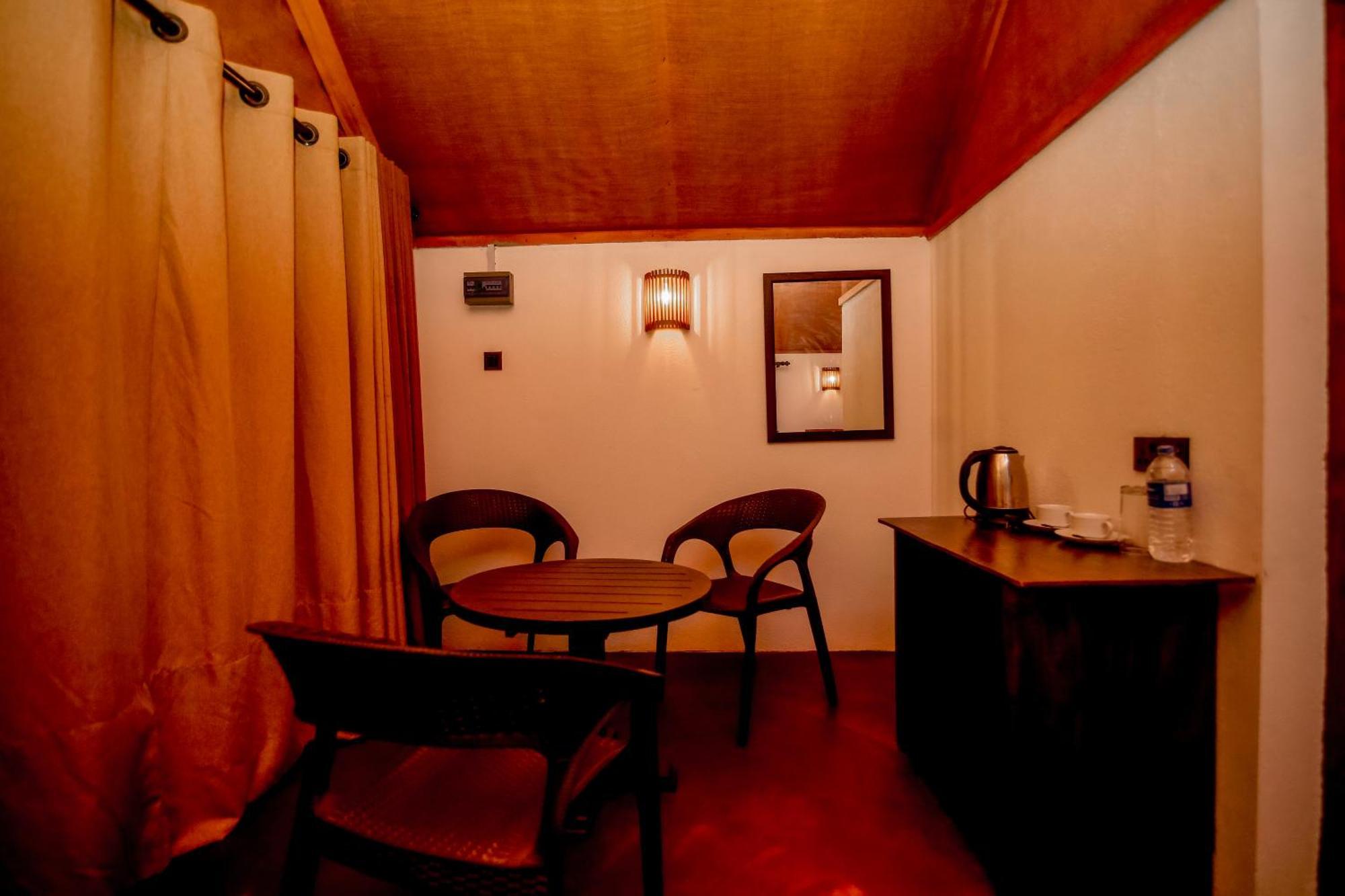 The Rainforest Hideaway 데니야야 외부 사진