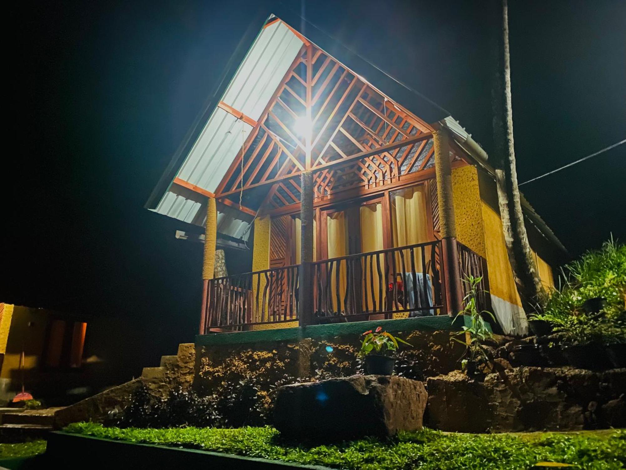 The Rainforest Hideaway 데니야야 외부 사진
